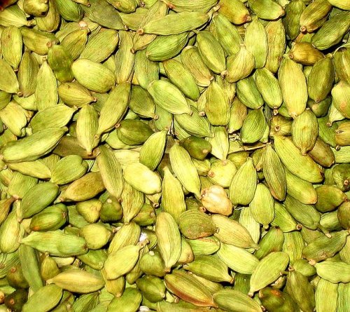 Cardamom pods