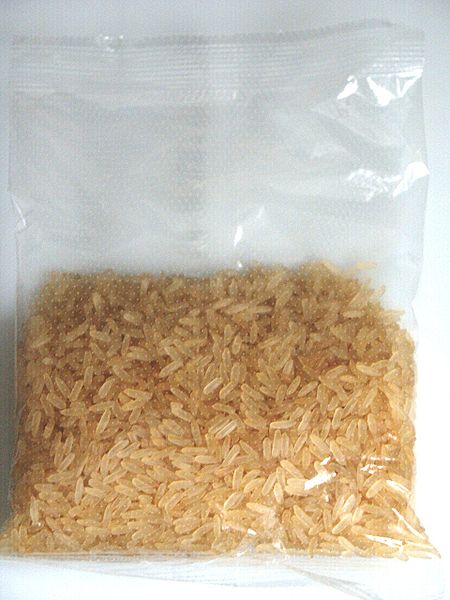 Boil-in-bag package with parboiled rice